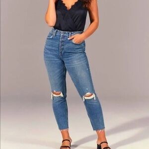 Abercrombie Ultra High Rise Mom Jeans